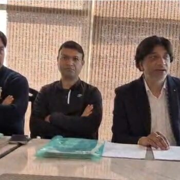 Screenshot_20251130_185203_Gallery